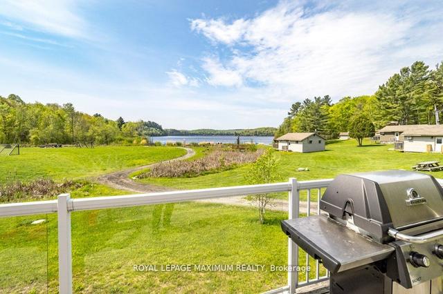 126-7 - 1052 Rat Bay Rd, House detached with 3 bedrooms, 2 bathrooms and 3 parking in Lake of Bays ON | Image 24