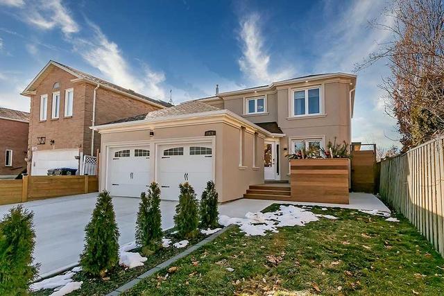 6028 Grossbeak Dr, House detached with 4 bedrooms, 4 bathrooms and 5 parking in Mississauga ON | Image 1