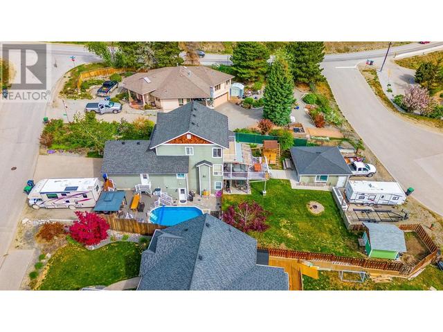 6095 Gummow Rd, House detached with 6 bedrooms, 4 bathrooms and 10 parking in Peachland BC | Image 78