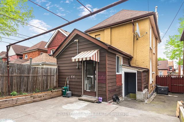 47 Clyde St, House detached with 3 bedrooms, 3 bathrooms and 1 parking in Hamilton ON | Image 30