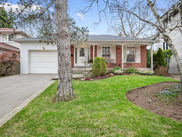 49 Danville Dr, House detached with 3 bedrooms, 4 bathrooms and 3 parking in Toronto ON | Image 1