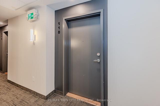 110 - 110 Fergus Ave, Condo with 2 bedrooms, 2 bathrooms and 1 parking in Kitchener ON | Image 12