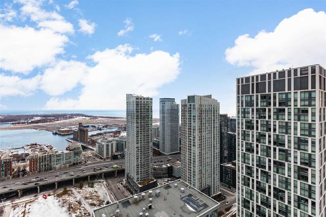 4110 - 21 Iceboat Terr, Condo with 1 bedrooms, 1 bathrooms and 0 parking in Toronto ON | Image 14
