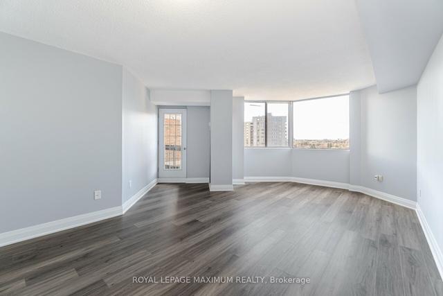 1109 - 236 Albion Rd, Condo with 2 bedrooms, 1 bathrooms and 1 parking in Toronto ON | Image 4