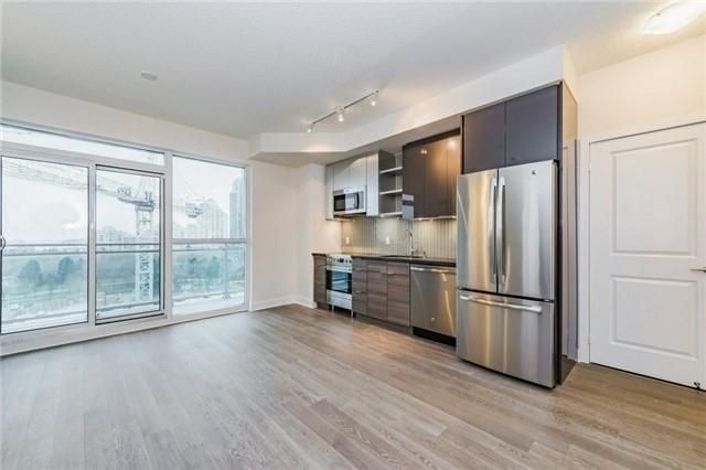 601 - 33 Shore Breeze Dr, Condo with 1 bedrooms, 1 bathrooms and 1 parking in Toronto ON | Image 2