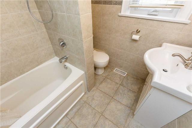 80 Eileen Ave, House detached with 3 bedrooms, 1 bathrooms and 1 parking in Toronto ON | Image 8