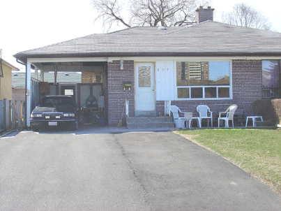 855 Fairview Ave, House semidetached with 3 bedrooms, 2 bathrooms and 4 parking in Pickering ON | Image 1