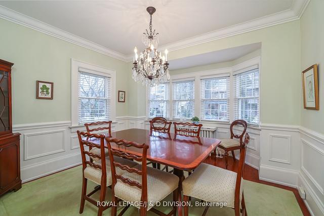 1 Chudleigh Ave, House detached with 3 bedrooms, 2 bathrooms and 2 parking in Toronto ON | Image 3
