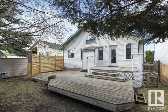 17 Durocher St, House detached with 4 bedrooms, 3 bathrooms and null parking in St. Albert AB | Image 34