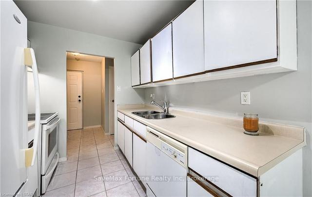 101 - 135 Base Line Rd W, Condo with 2 bedrooms, 1 bathrooms and 1 parking in London ON | Image 10