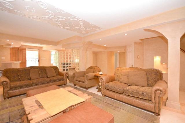 1326 Bayshire Dr, House detached with 5 bedrooms, 7 bathrooms and 4 parking in Oakville ON | Image 20