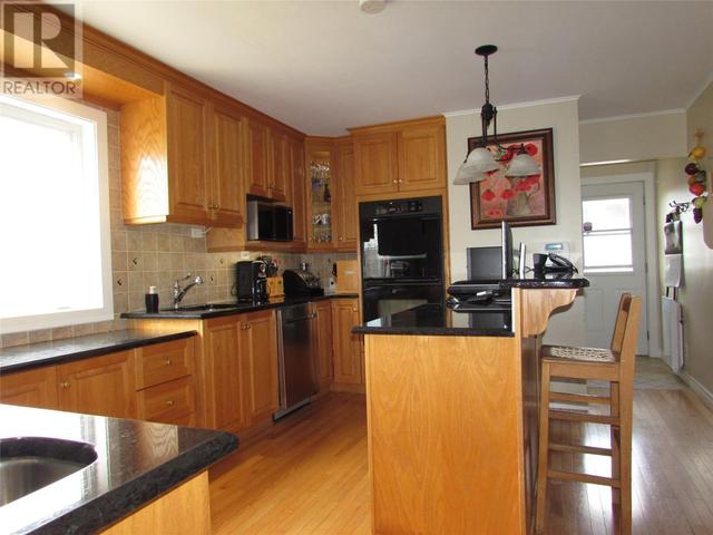 53 Macpherson Avenue, House detached with 5 bedrooms, 3 bathrooms and null parking in Corner Brook NL | Image 7