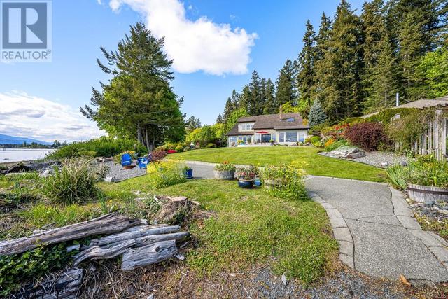 2327 Comox Ave, House detached with 5 bedrooms, 5 bathrooms and 10 parking in Comox BC | Image 87