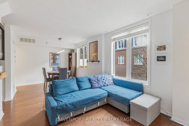 423 - 12 Douro St, Townhouse with 3 bedrooms, 2 bathrooms and 1 parking in Toronto ON | Image 23