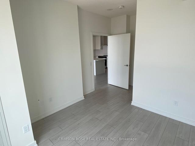 2210 - 55 Duke St W, Condo with 1 bedrooms, 1 bathrooms and 0 parking in Kitchener ON | Image 6