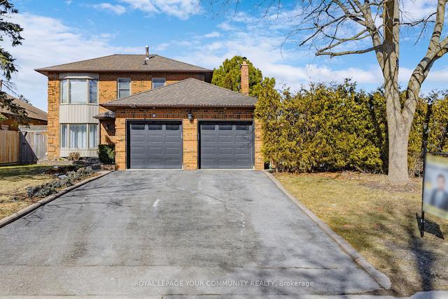 8 Trillium Dr, House detached with 3 bedrooms, 4 bathrooms and 6 parking in Aurora ON | Image 1
