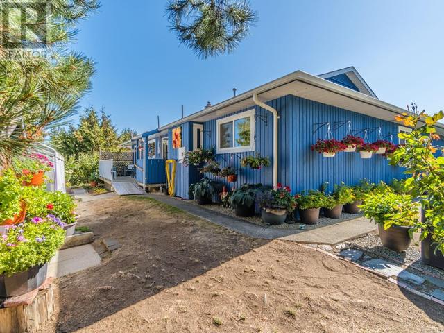 295 Larkspur Pl, House detached with 3 bedrooms, 2 bathrooms and 2 parking in Parksville BC | Image 43