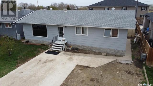 343 7th Ave Se, House detached with 5 bedrooms, 3 bathrooms and null parking in Swift Current SK | Image 1