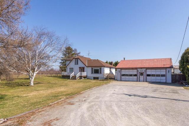 2029 Creek Road, House detached with 3 bedrooms, 1 bathrooms and 10 parking in Niagara on the Lake ON | Image 44