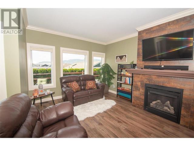 2100 Sage Cres, House other with 2 bedrooms, 2 bathrooms and 4 parking in Tsinstikeptum  9 BC | Image 2