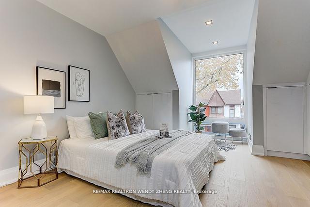 54 Montrose Ave, House semidetached with 3 bedrooms, 4 bathrooms and 2 parking in Toronto ON | Image 22