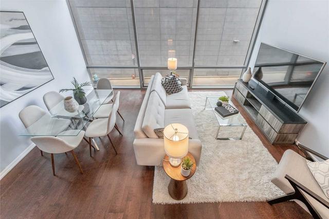 212. - 832 Bay St, Condo with 2 bedrooms, 1 bathrooms and 0 parking in Toronto ON | Image 8