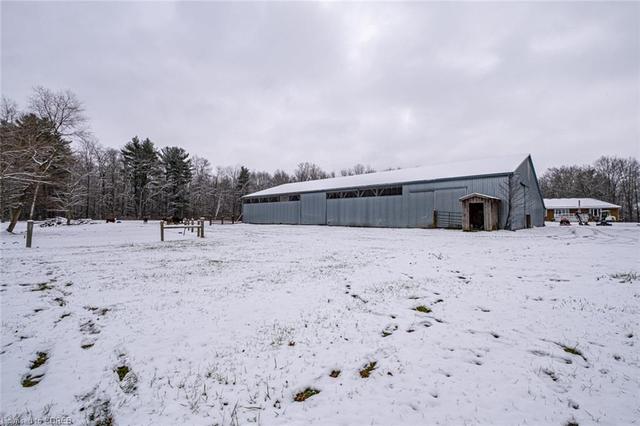 1229 Regional Road 19 Road, House detached with 3 bedrooms, 2 bathrooms and 5 parking in Norfolk County ON | Image 45