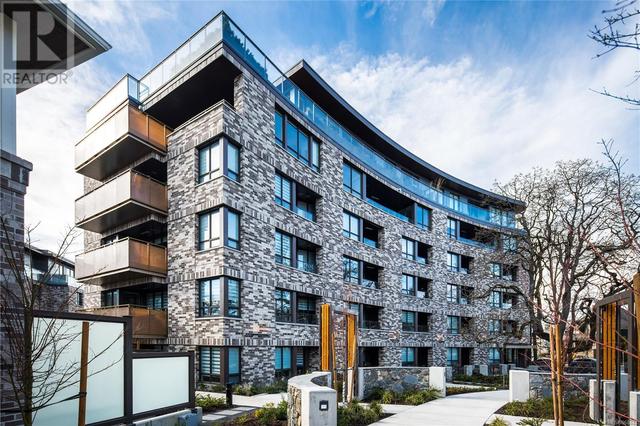 108 - 1201 Fort St, Condo with 2 bedrooms, 2 bathrooms and 1 parking in Victoria BC | Image 30