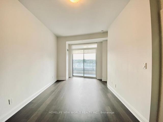 805 - 25 Fontenay Crt, Condo with 1 bedrooms, 1 bathrooms and 1 parking in Toronto ON | Image 3