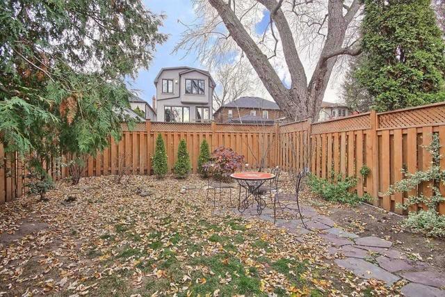 534 Millwood Rd, House semidetached with 3 bedrooms, 2 bathrooms and 1 parking in Toronto ON | Image 33