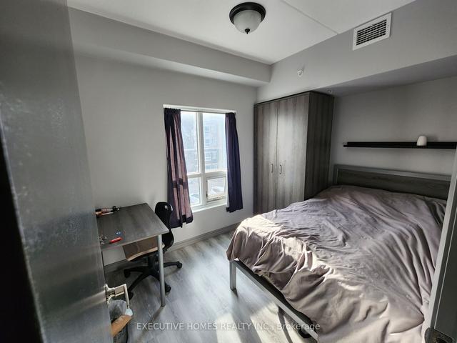 405 - 275 Larch St, Condo with 2 bedrooms, 2 bathrooms and 0 parking in Waterloo ON | Image 8