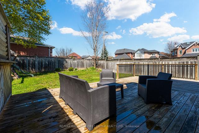 698 Lamour Rd, House detached with 3 bedrooms, 4 bathrooms and 4 parking in Pickering ON | Image 32
