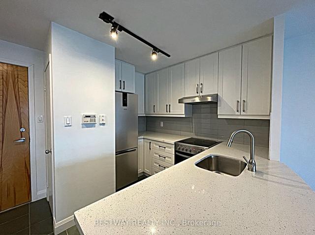 227 - 600 Queens Quay W, Condo with 1 bedrooms, 1 bathrooms and 1 parking in Toronto ON | Image 5