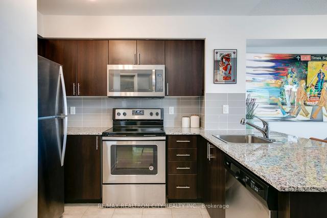 2106 - 1420 Dupont St, Condo with 1 bedrooms, 1 bathrooms and 1 parking in Toronto ON | Image 5