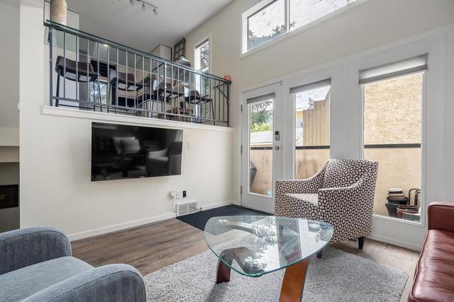 5 - 52 6 Street Ne, Home with 2 bedrooms, 2 bathrooms and 1 parking in Calgary AB | Image 9