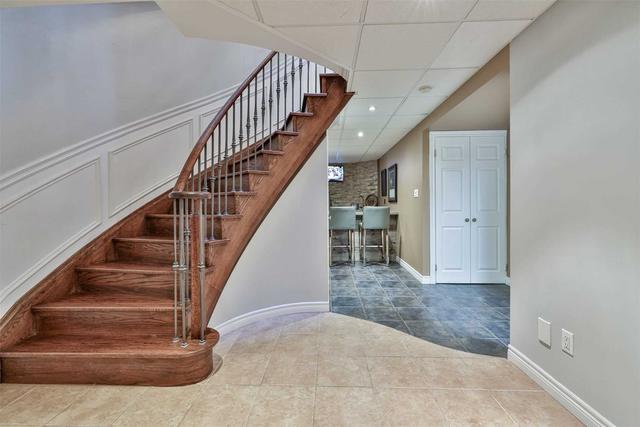 146 Kearney Dr, House detached with 4 bedrooms, 4 bathrooms and 4 parking in Ajax ON | Image 18