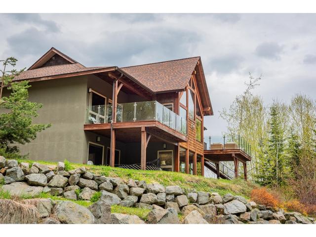 817 White Tail Drive, House detached with 4 bedrooms, 4 bathrooms and null parking in Rossland BC | Image 95