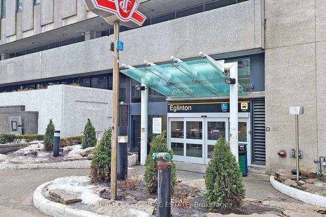 4510 - 2221 Yonge St, Condo with 1 bedrooms, 2 bathrooms and 0 parking in Toronto ON | Image 16