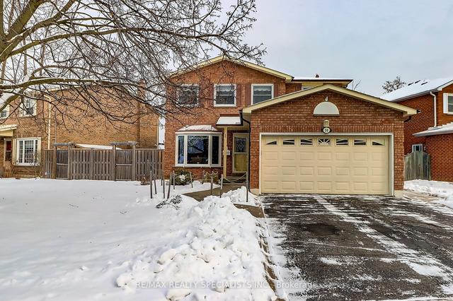 50 Sunset Blvd, House detached with 4 bedrooms, 3 bathrooms and 4 parking in Brampton ON | Image 1