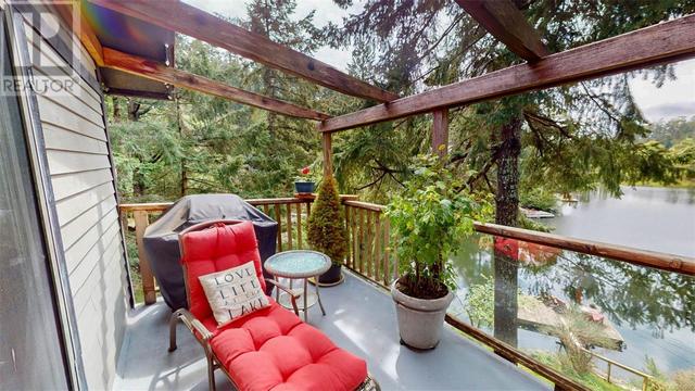 36137 Galleon Way, House detached with 2 bedrooms, 2 bathrooms and 2 parking in Southern Gulf Islands BC | Image 8
