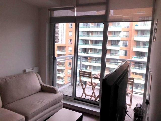 803 - 68 Merton St, Condo with 1 bedrooms, 1 bathrooms and 0 parking in Toronto ON | Image 4