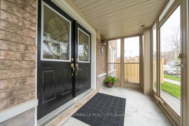 37 Millcar Dr, House detached with 4 bedrooms, 4 bathrooms and 6 parking in Toronto ON | Image 38