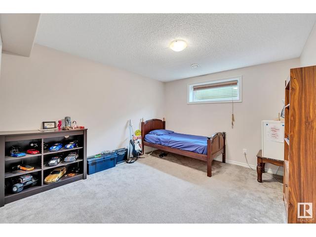 6107 18 Ave Sw, House detached with 5 bedrooms, 3 bathrooms and null parking in Edmonton AB | Image 22
