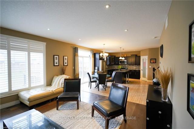 968 Springbank Ave N, House detached with 4 bedrooms, 4 bathrooms and 4 parking in Woodstock ON | Image 12