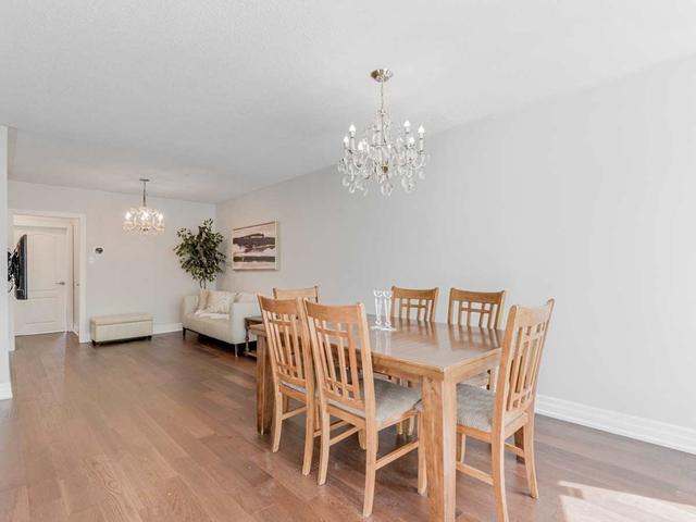 194 Taylor Mills Dr N, House semidetached with 3 bedrooms, 2 bathrooms and 5 parking in Richmond Hill ON | Image 28