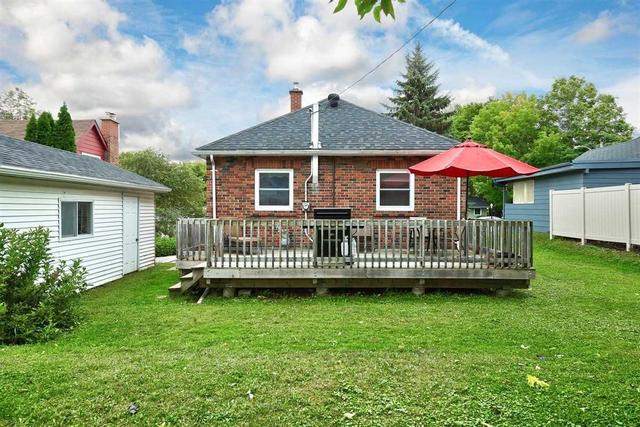 27 Argyle Ave, House detached with 4 bedrooms, 2 bathrooms and 5 parking in Orillia ON | Image 13