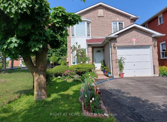 20 Newmill Cres, House detached with 3 bedrooms, 3 bathrooms and 2 parking in Richmond Hill ON | Image 1