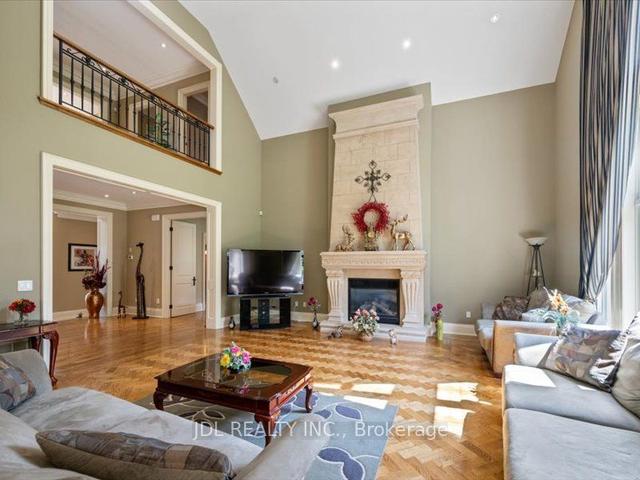 15 Lake Woods Dr, House detached with 6 bedrooms, 7 bathrooms and 15 parking in Whitchurch Stouffville ON | Image 40