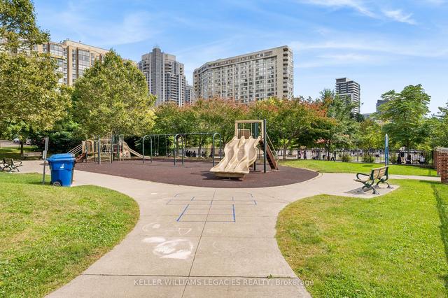 1101 - 509 Beecroft Rd, Condo with 1 bedrooms, 1 bathrooms and 1 parking in Toronto ON | Image 19