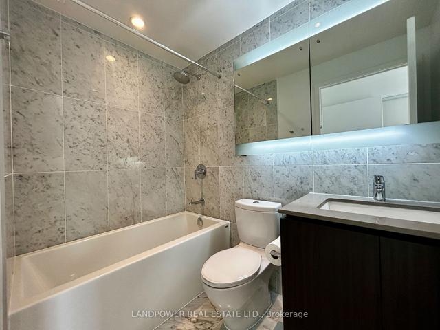2303 - 117 Mcmahon Dr, Condo with 2 bedrooms, 2 bathrooms and 1 parking in Toronto ON | Image 2